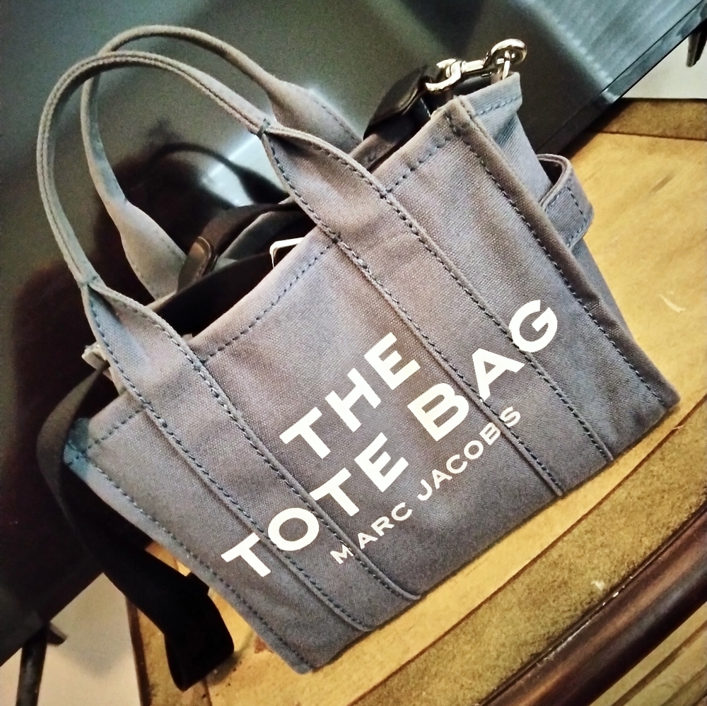 Authentic Marca Jacobs tote